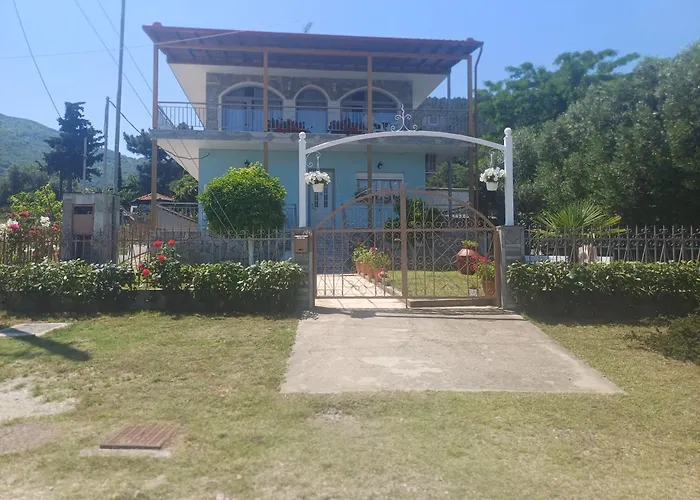 οδυσσέας Ferienhaus *